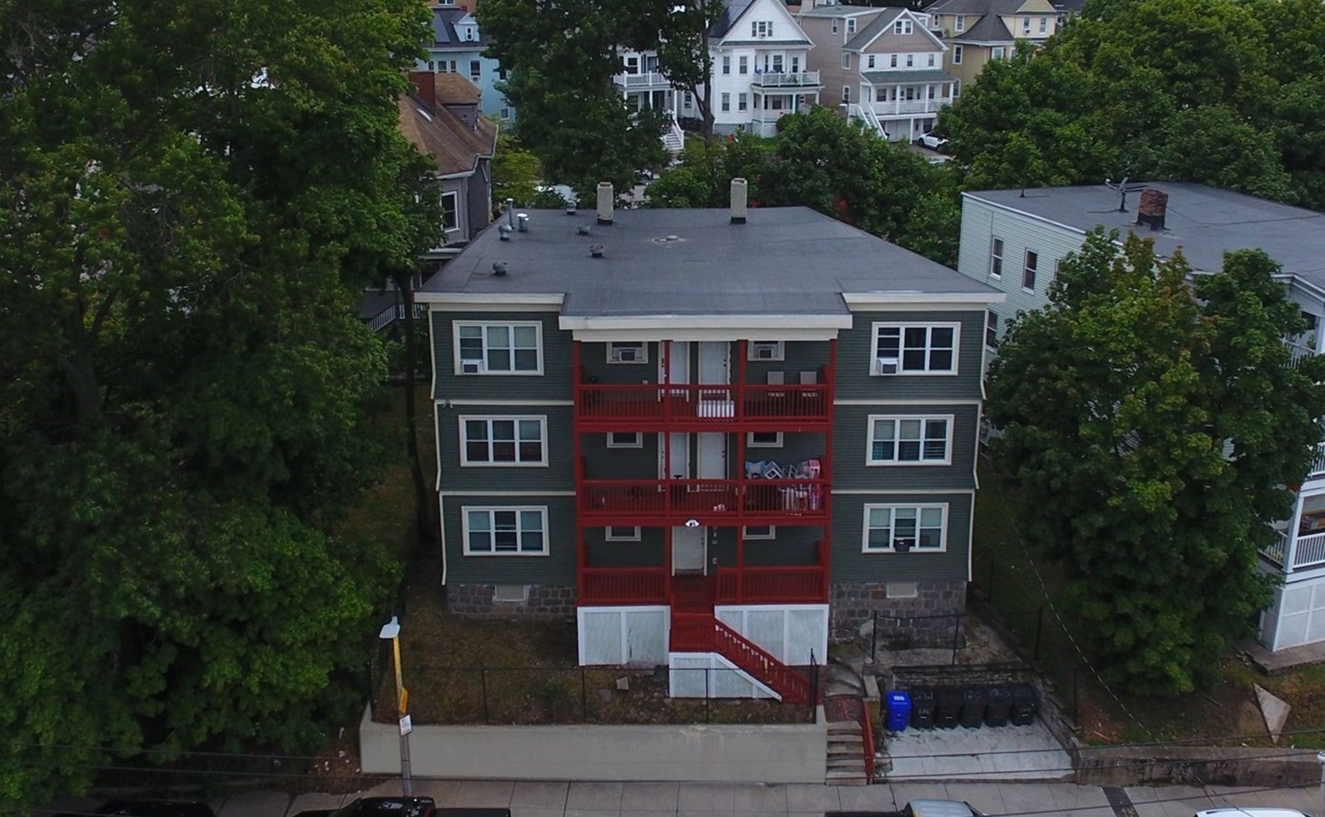 125 Rosseter St