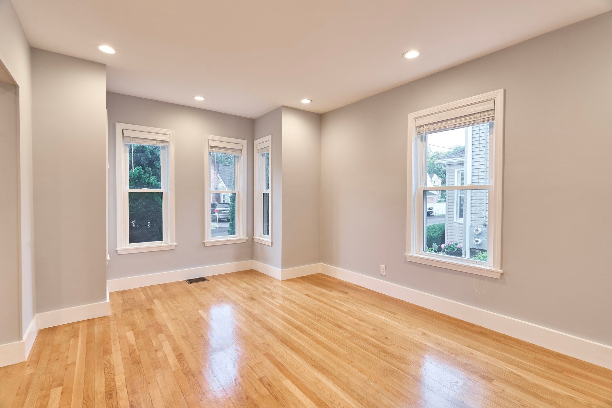 13 Hartwell St #1, Waltham, MA, 13 Hartwell St #1, Waltham, MA Photo #4