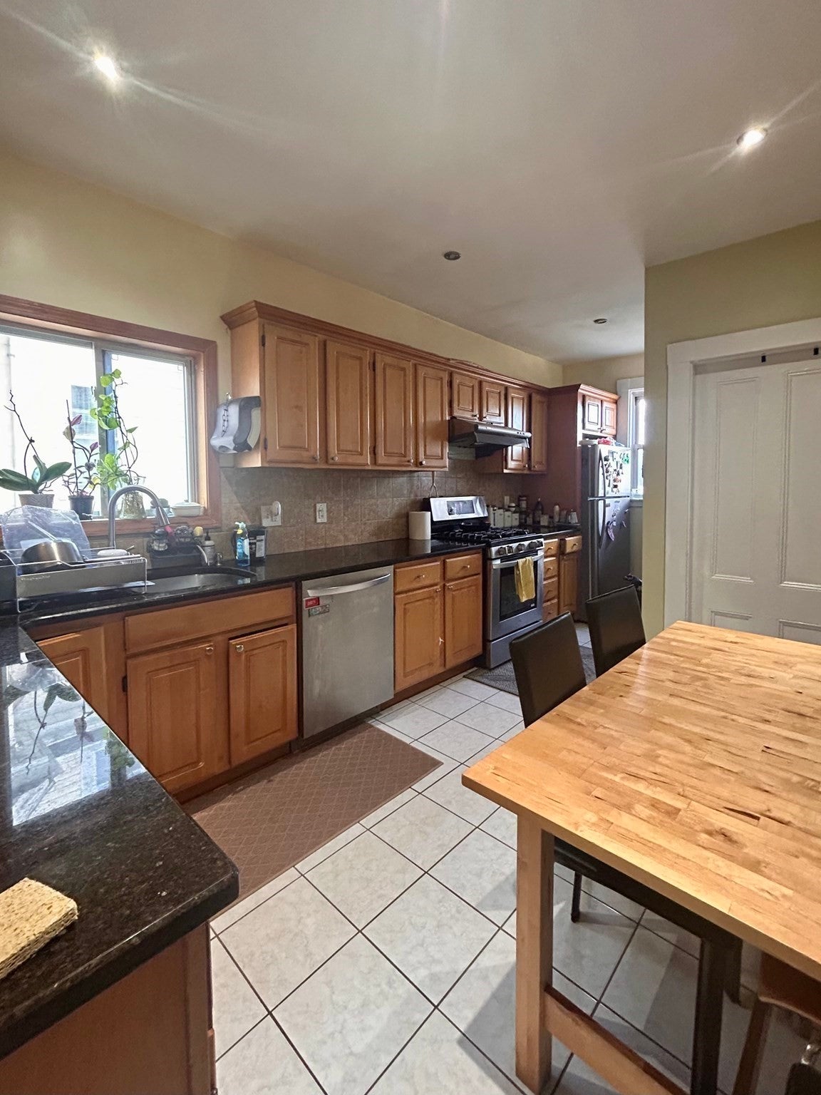 55 Newbern Ave #2, Medford, MA Photo #2