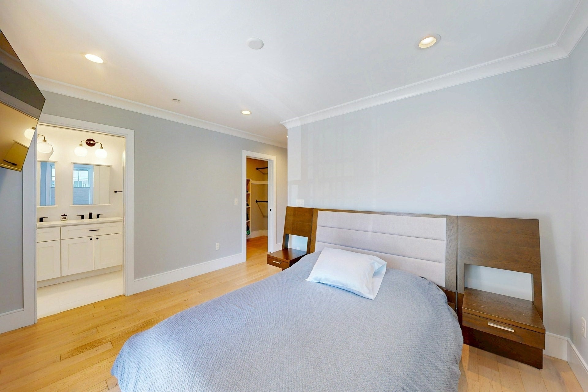 613 E 6th Street #1, Boston, MA, 613 E 6th Street #1, Boston, MA Photo #12
