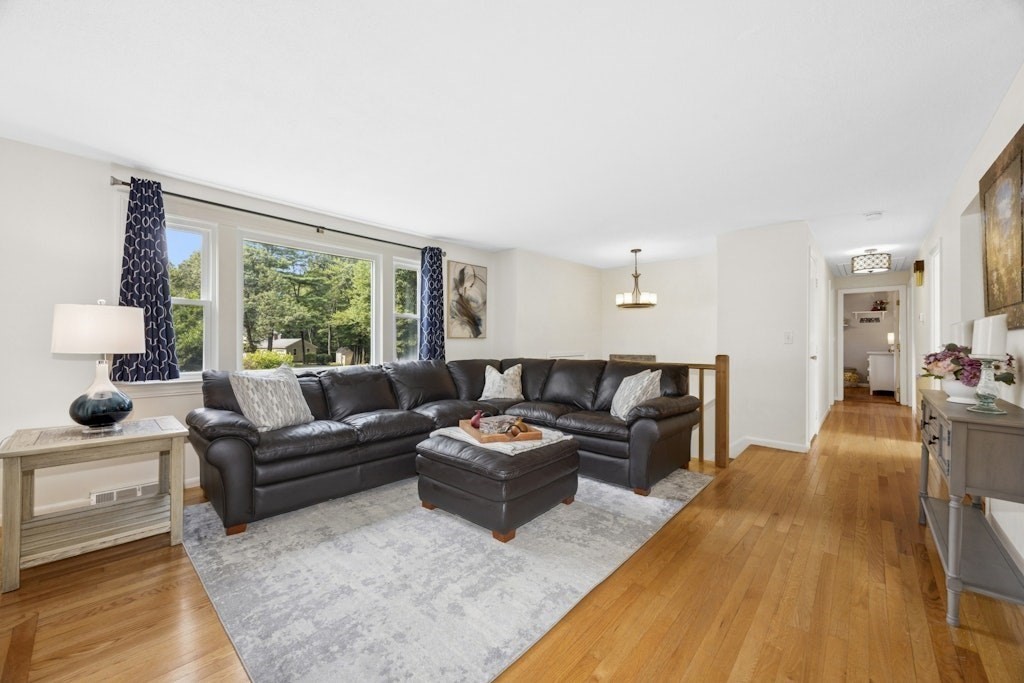 24 Juniper Brook Road