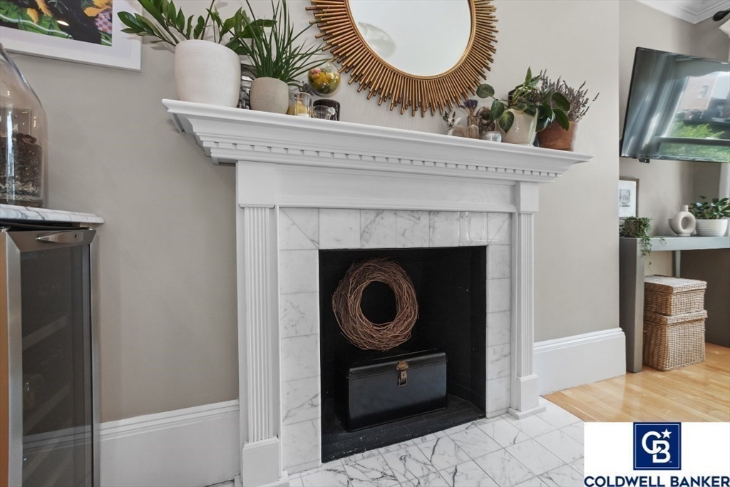 395 Marlborough St 9