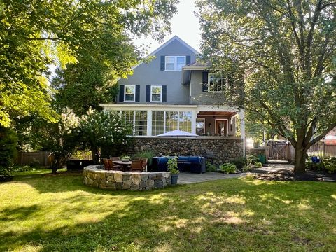 211 Forest St Winchester MA 01890