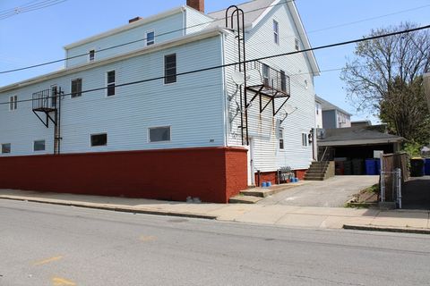 297 Lindsey Fall River MA 02720