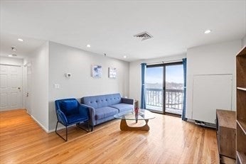 90 Quincy Shore Dr #721, Quincy, MA, 90 Quincy Shore Dr #721, Quincy, MA Photo #4
