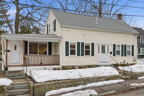 39/41 Cross St Quincy MA 02169