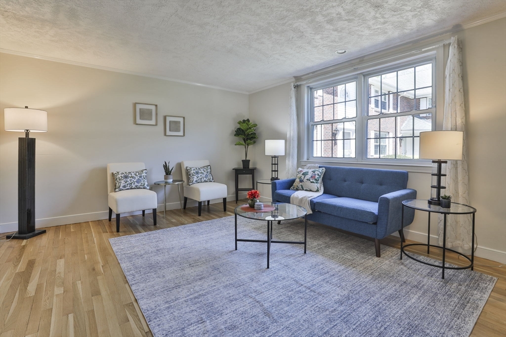 21 Westerly St 3
