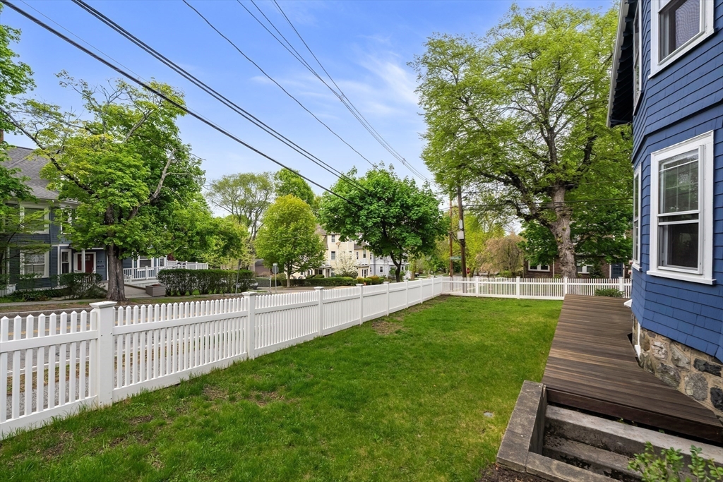 45 Hillside AVE #2, Arlington, MA Photo #40