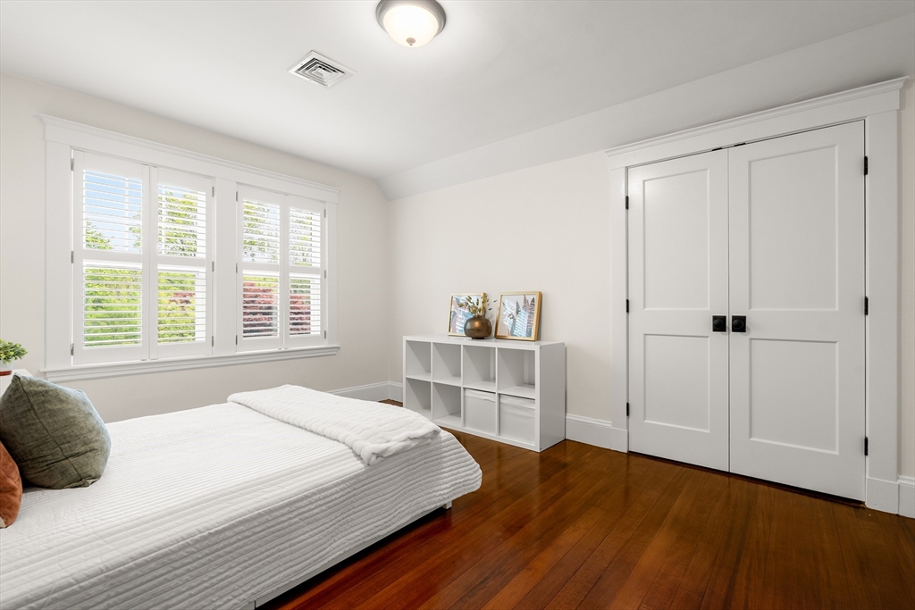 45 Hillside AVE #2, Arlington, MA Photo #31