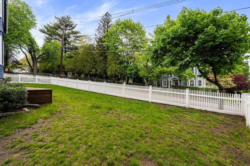 45 Hillside AVE #2, Arlington, MA Photo #41