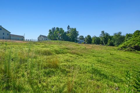 759 Northfield Rd Lunenburg MA 01462