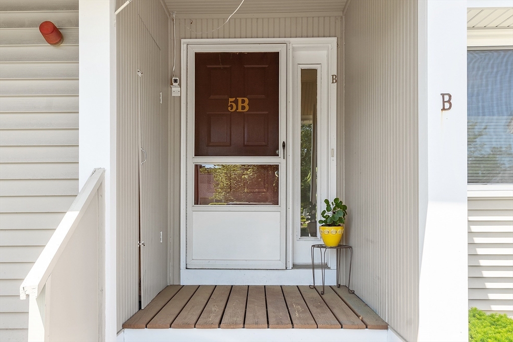 162 Ayer Rd B