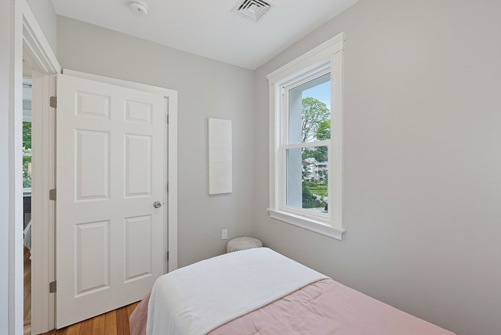 302 Wachusett St, Boston, MA, 302 Wachusett St, Boston, MA Photo #26