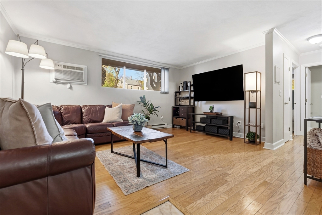 48 N Emerson St 1
