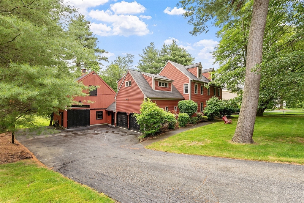 53 Richards Rd