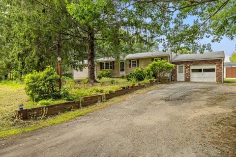 Photo of 7 Crocker St, Middleboro, MA 02346 (MLS # 73569439)