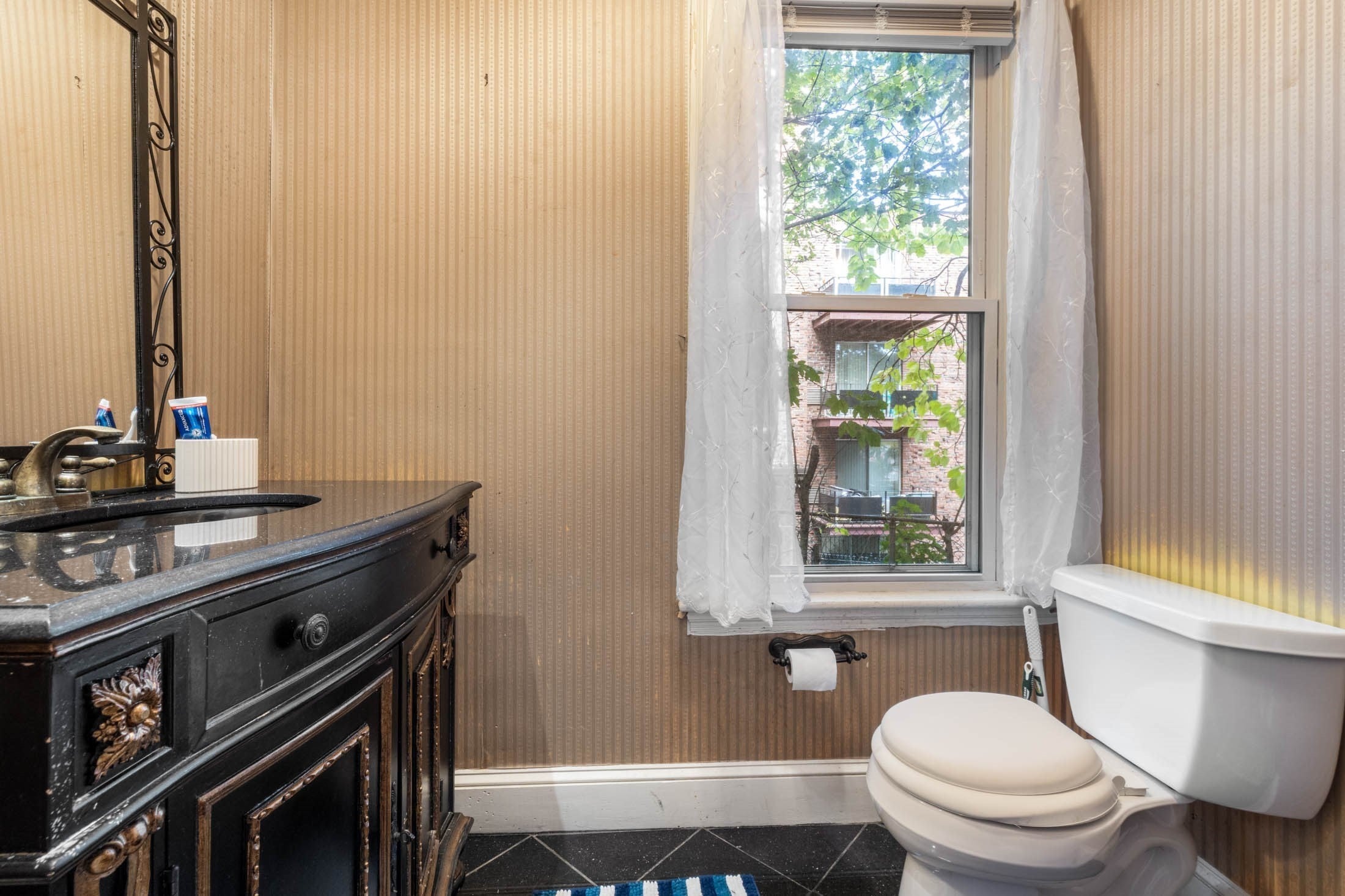 537 Talbot Ave, Boston, MA Photo #13