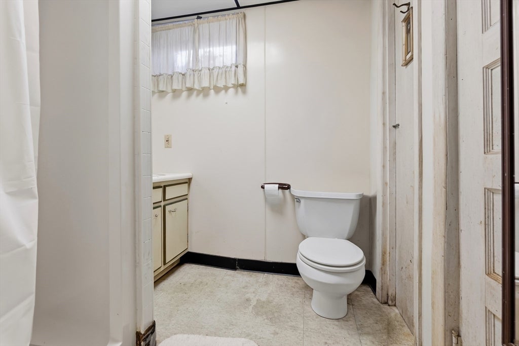 1100 Main St, Woburn, MA Photo #21