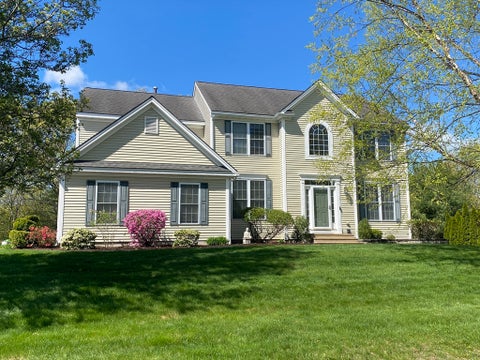 Photo of 21 Seaver Farm Ln, Grafton, MA 01560 (MLS # 73530269)