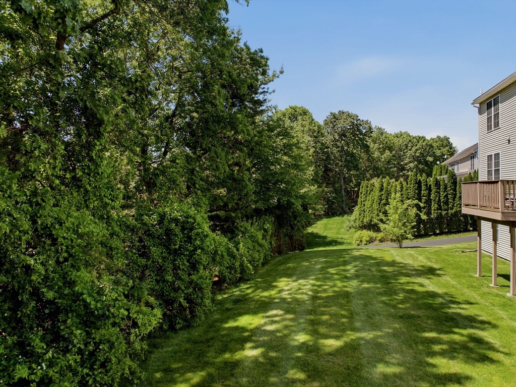 21 Seaver Farm Ln