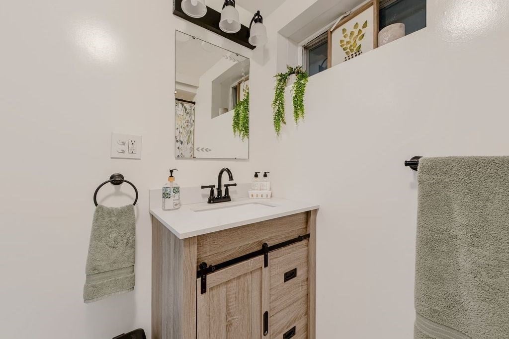 15 Dedham Street, Sharon, MA, 15 Dedham Street, Sharon, MA Photo #31