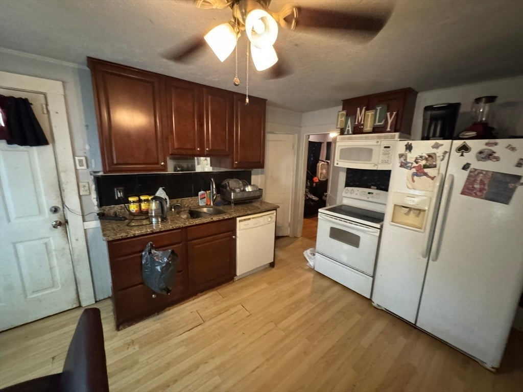 67 Short St