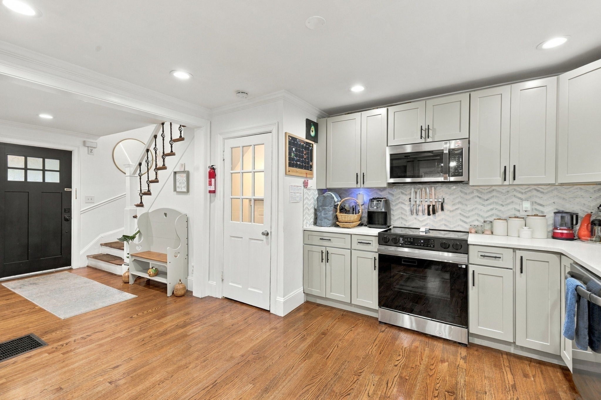 45 Sidney Ave, Lynn, MA, 45 Sidney Ave, Lynn, MA Photo #7