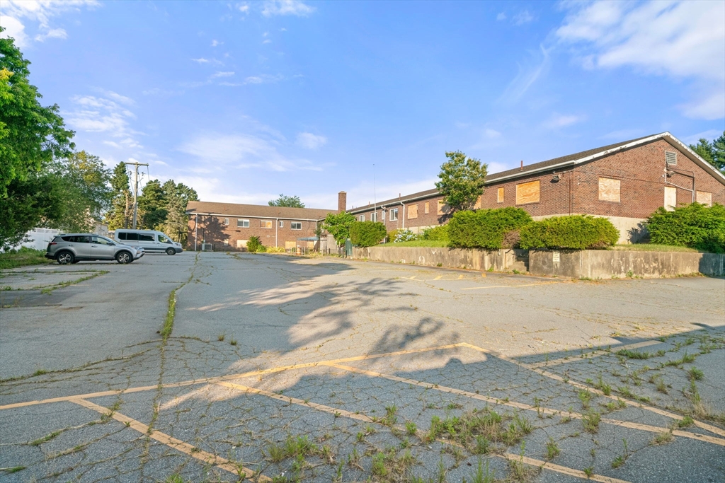 1123 Rockdale Ave