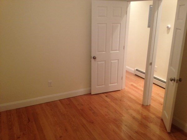 26 Maverick St #1, Boston, MA Photo #5