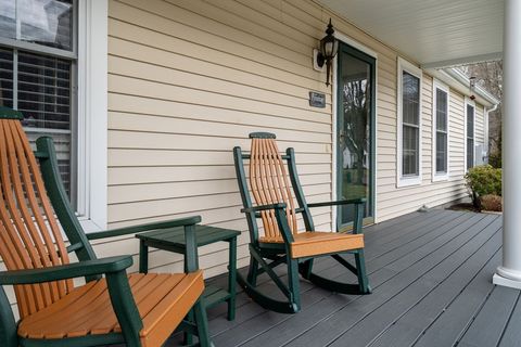 30 Twin Brooks Dr Easton MA 02375