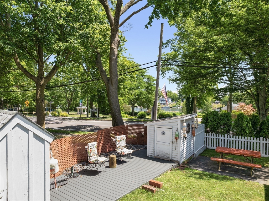 37-39 Remington St