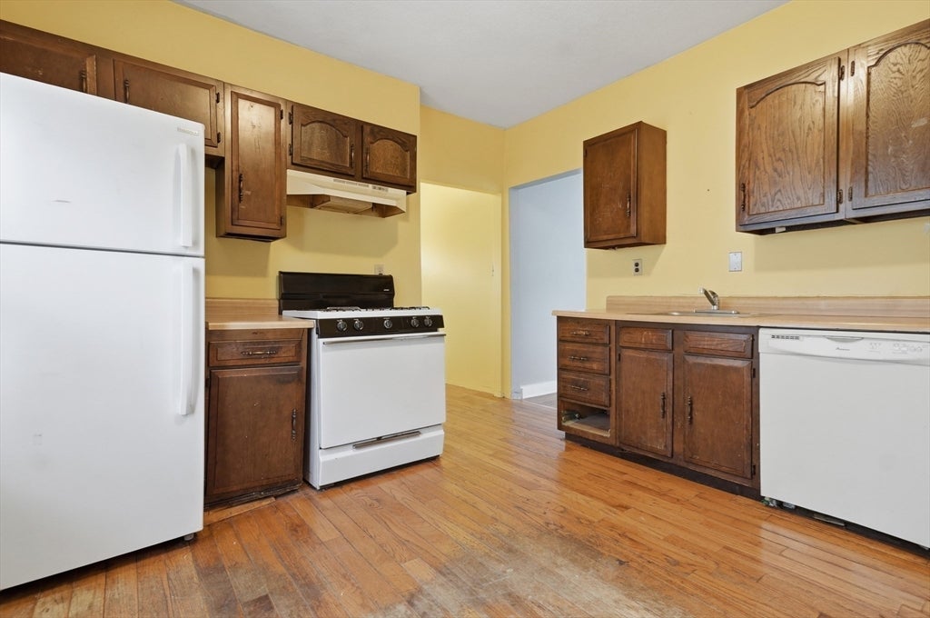 26-28 Fountain Street, Medford, MA, 26-28 Fountain Street, Medford, MA Photo #8