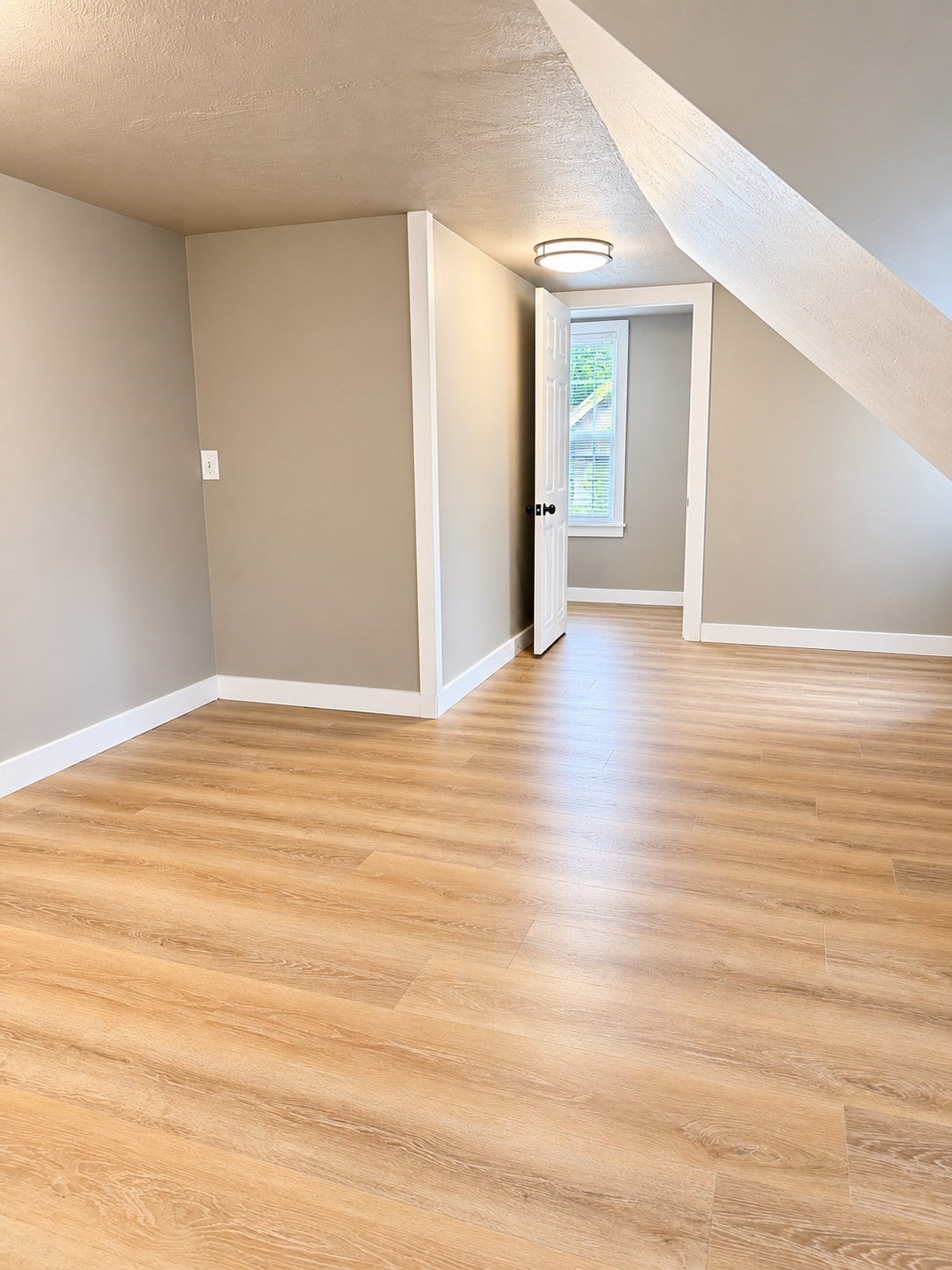 17 Royal St, Agawam, MA Photo #12