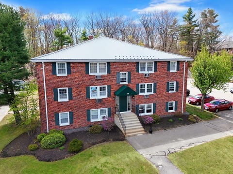 Photo of 36 Ridgewood Ln #4, Gardner, MA 01440 (MLS # 73538365)