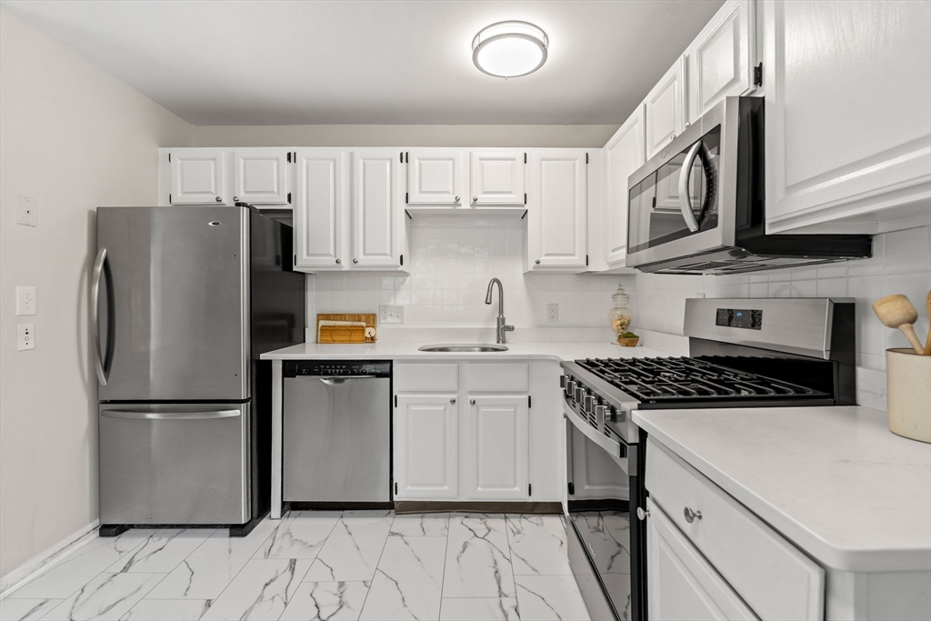 19 Fernview Ave 5