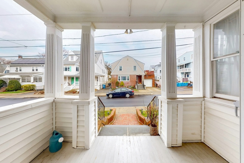 47 Dolphin Ave 1