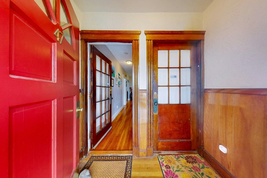 47 Dolphin Ave 1