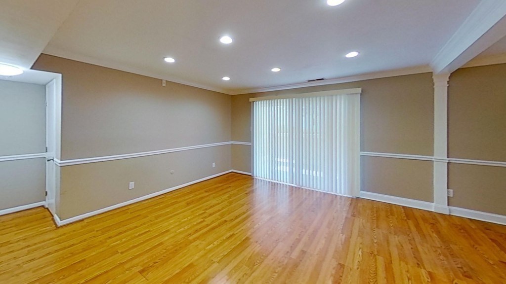 26 Beacon 28B
