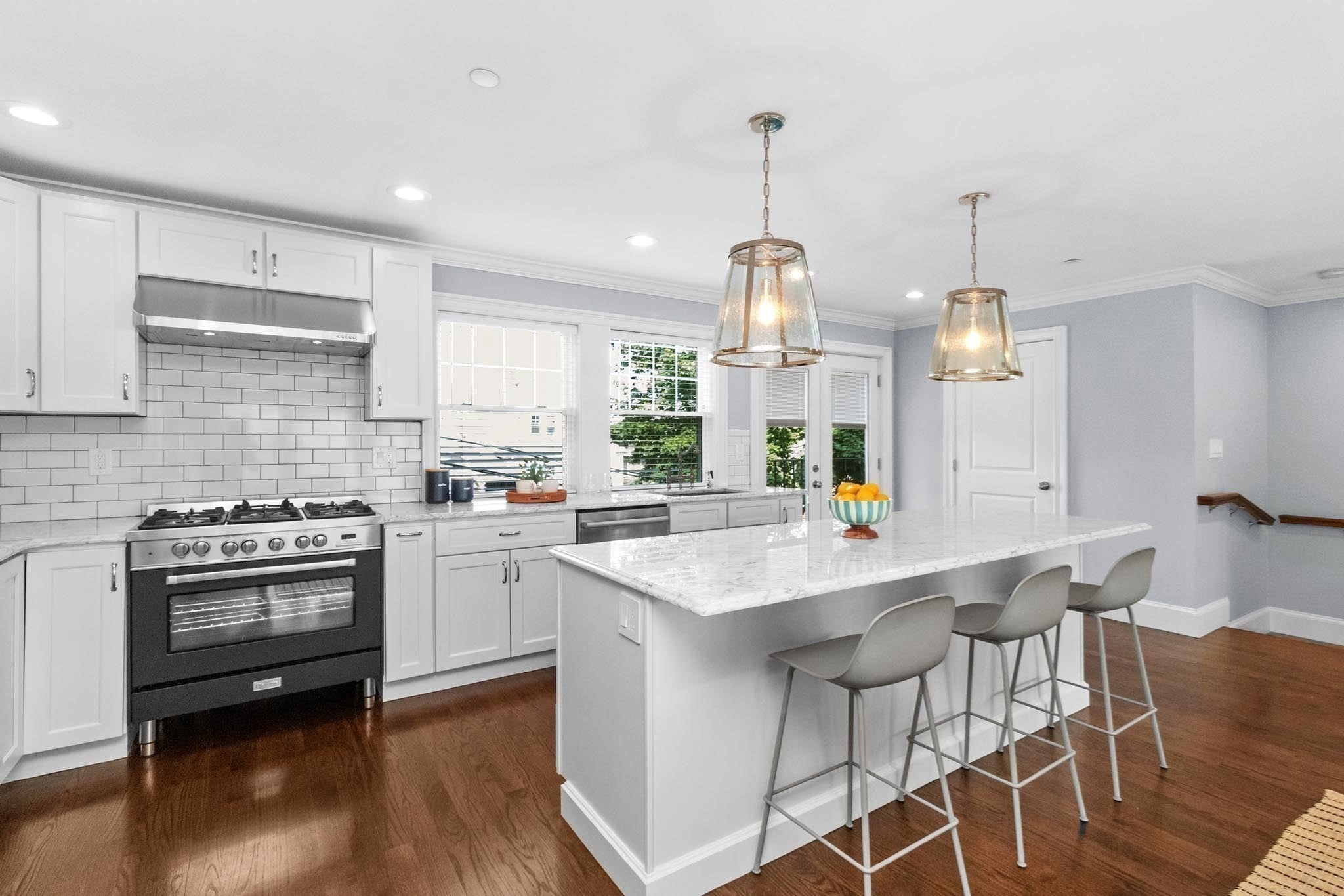 15 Sparhawk St 4