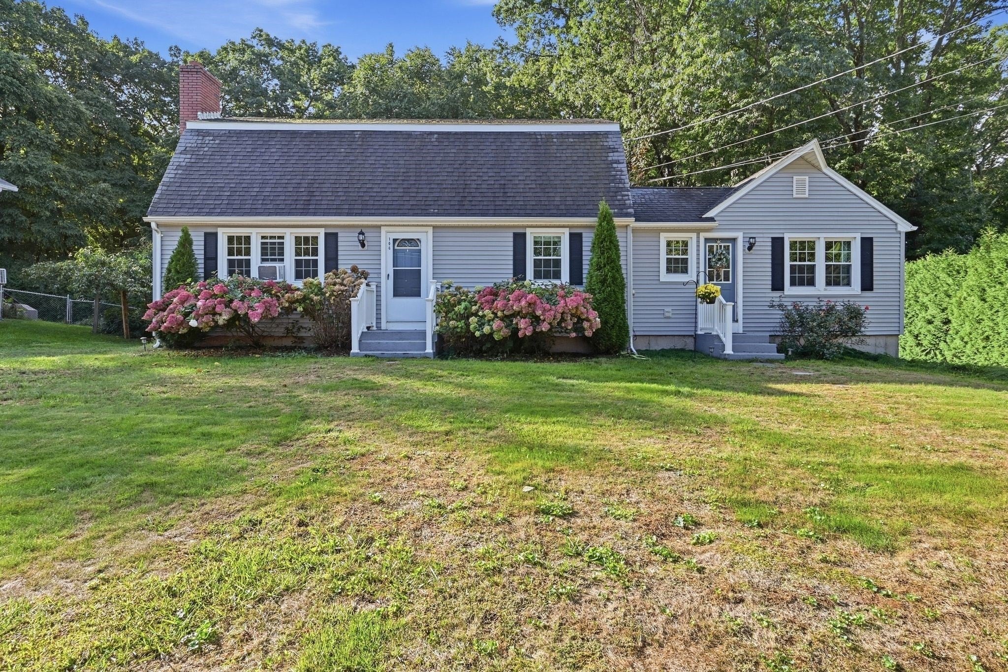 106 Northridge Rd, Westfield, MA Photo #1