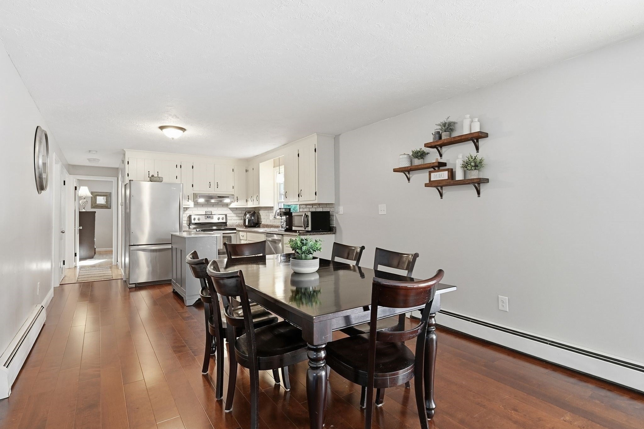 106 Northridge Rd, Westfield, MA Photo #5