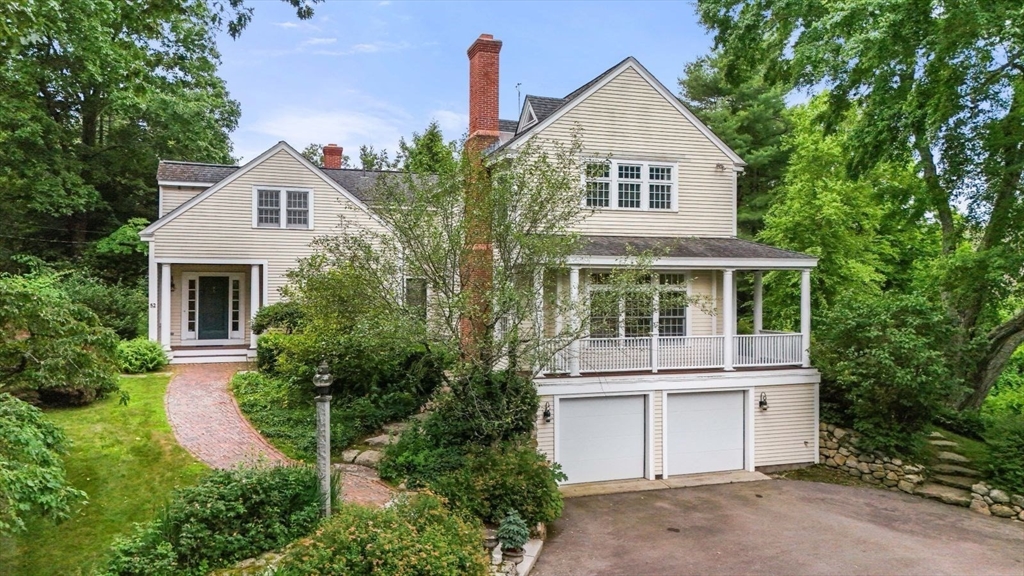52 Willow St