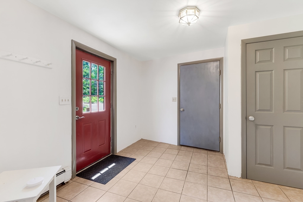 6 Turtleback Rd