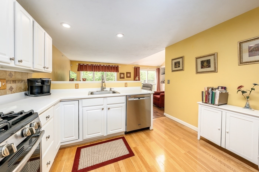 151 Leisure Green Dr N 750
