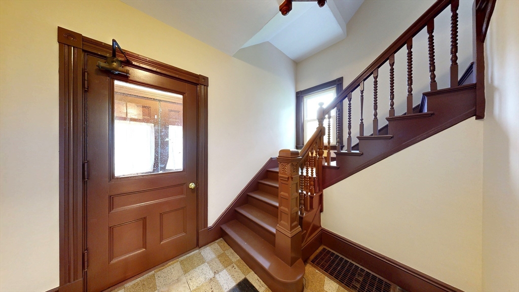 52 Paul Gore St