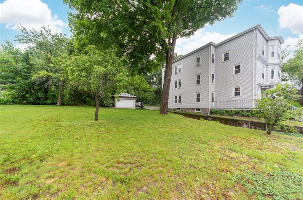 52 Paul Gore St