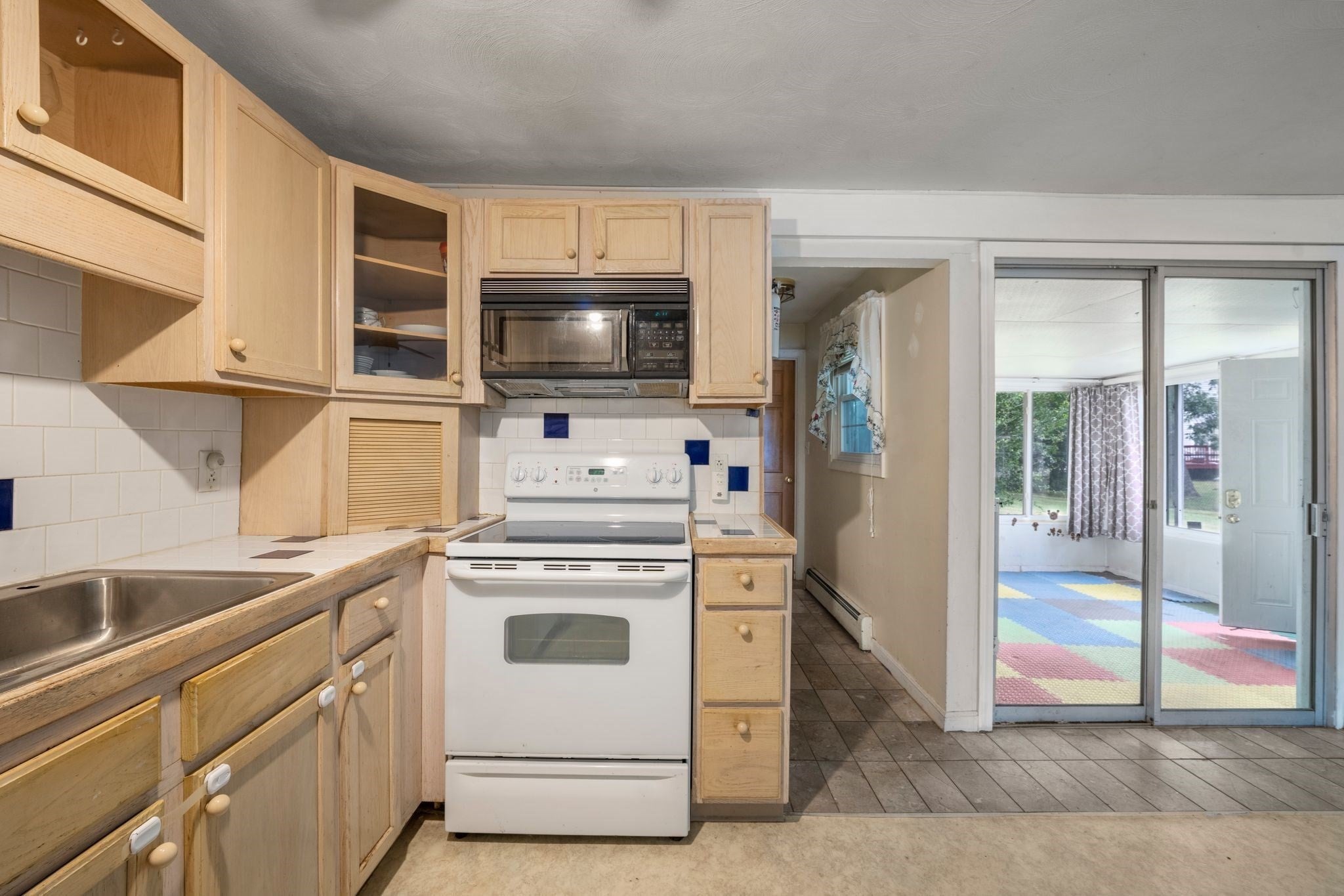 290 Belair St #290, Brockton, MA, 290 Belair St #290, Brockton, MA Photo #7