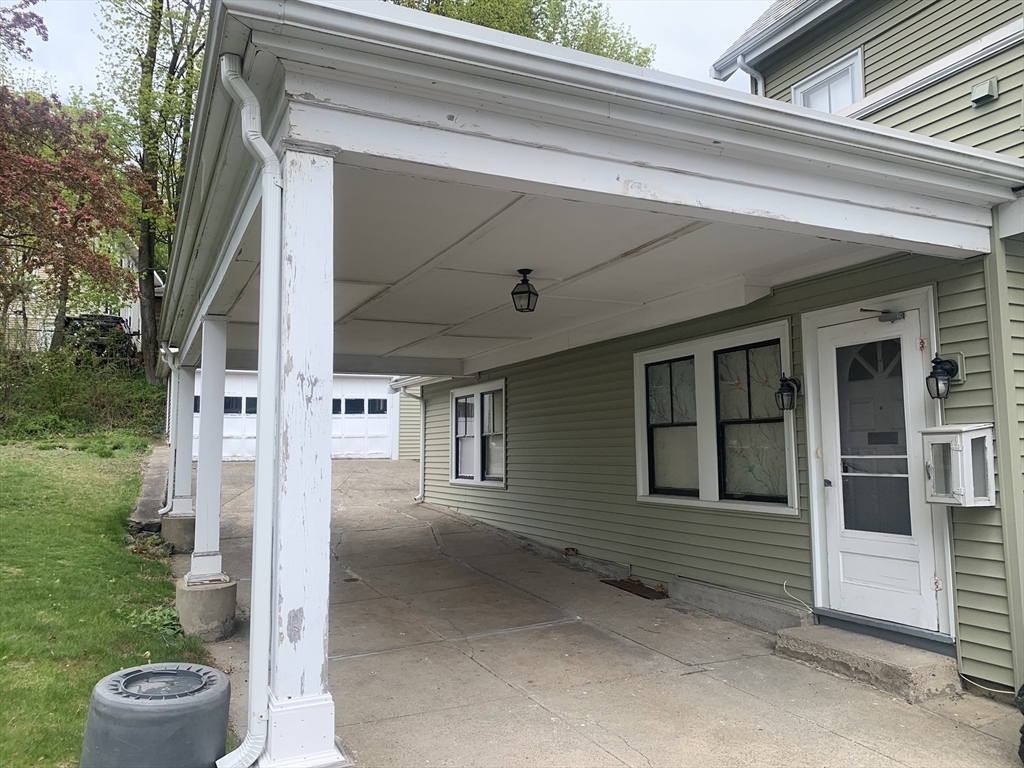 15 Lincoln Ave