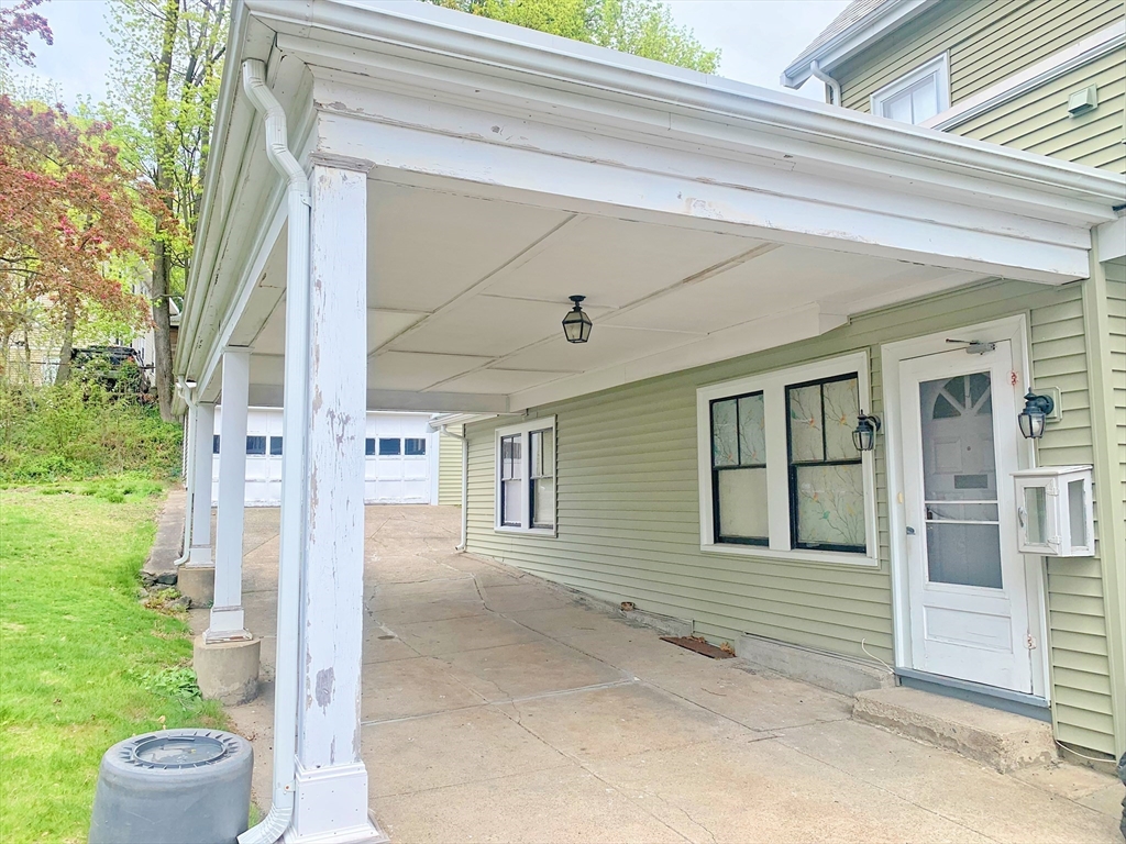 15 Lincoln Ave