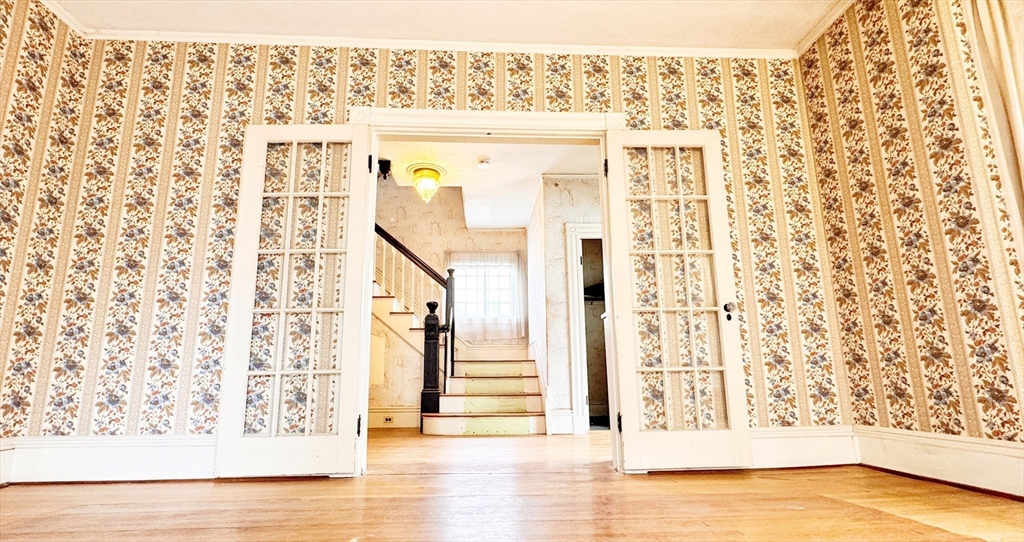15 Lincoln Ave